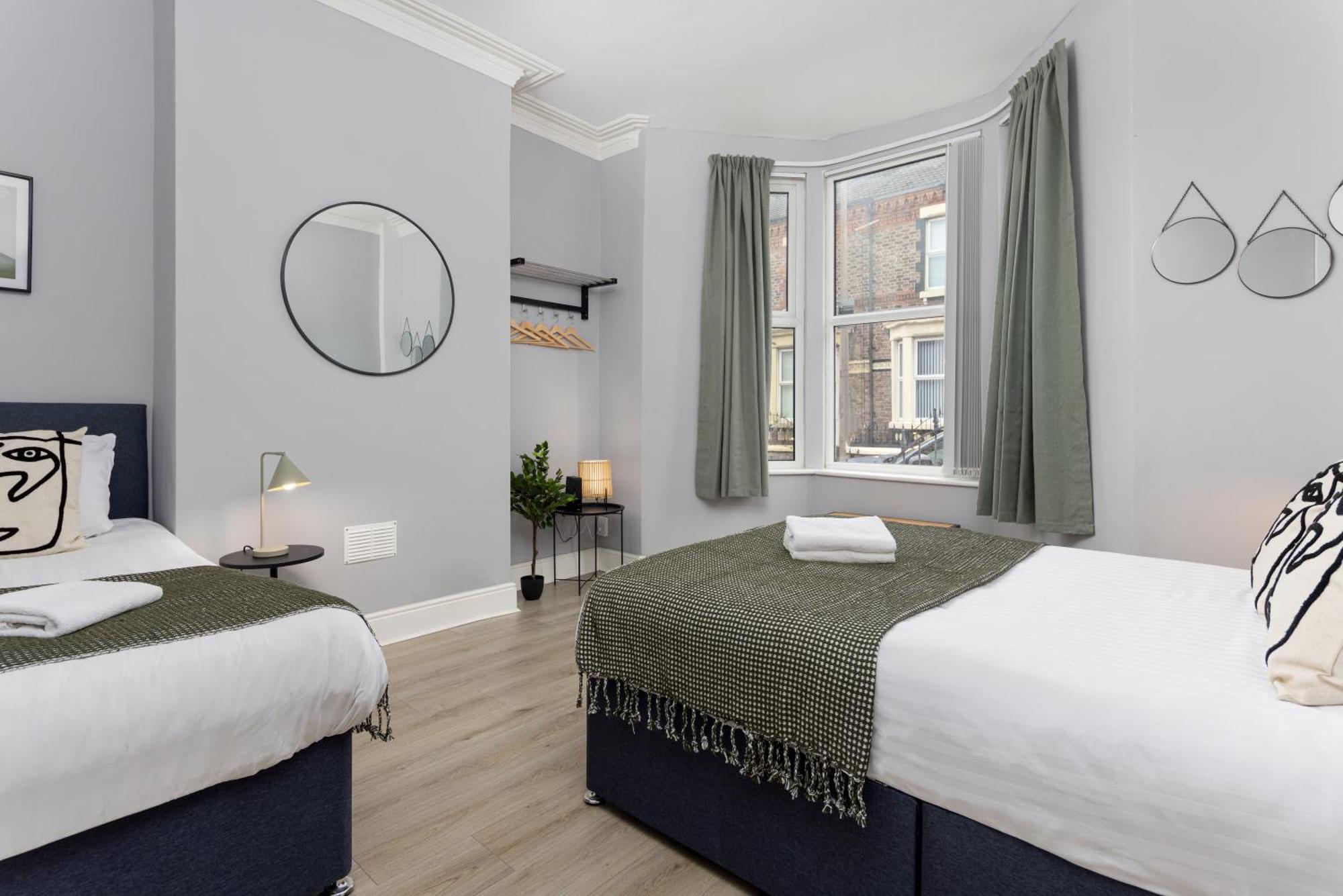 Arkles House - Air Host & Stay - Anfield Ливерпуль Экстерьер фото